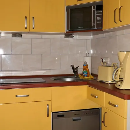 Vakantiehuis Reetdachhaus In Auf Usedom *