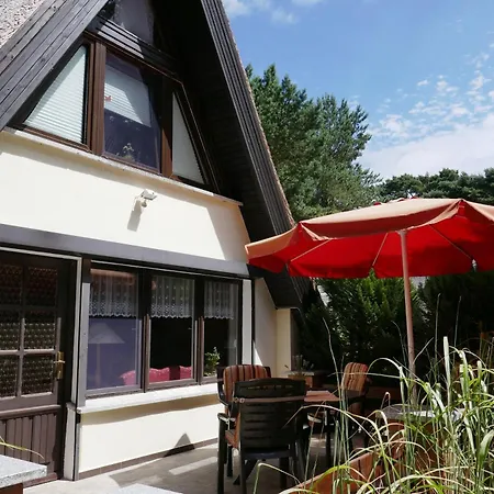 Dom wakacyjny Reetdachhaus In Auf Usedom