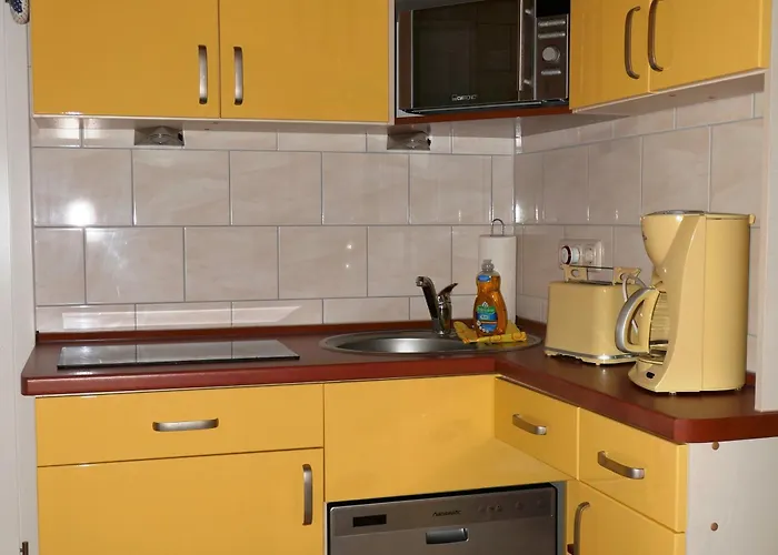 בית נופש Reetdachhaus In Auf Usedom *